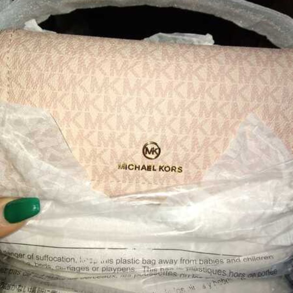 Michael Kors crossbody